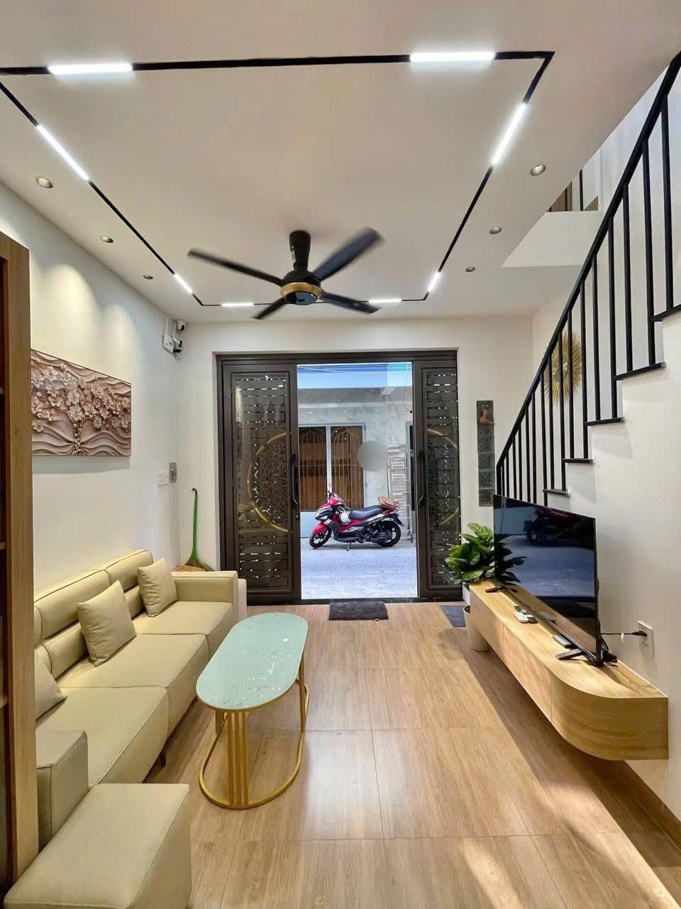 Chủ về quê sống cần bán gấp nhà Âu Dương Lân, Quận 8 giá nhỉnh 3 tỷ, SHR full nội thất