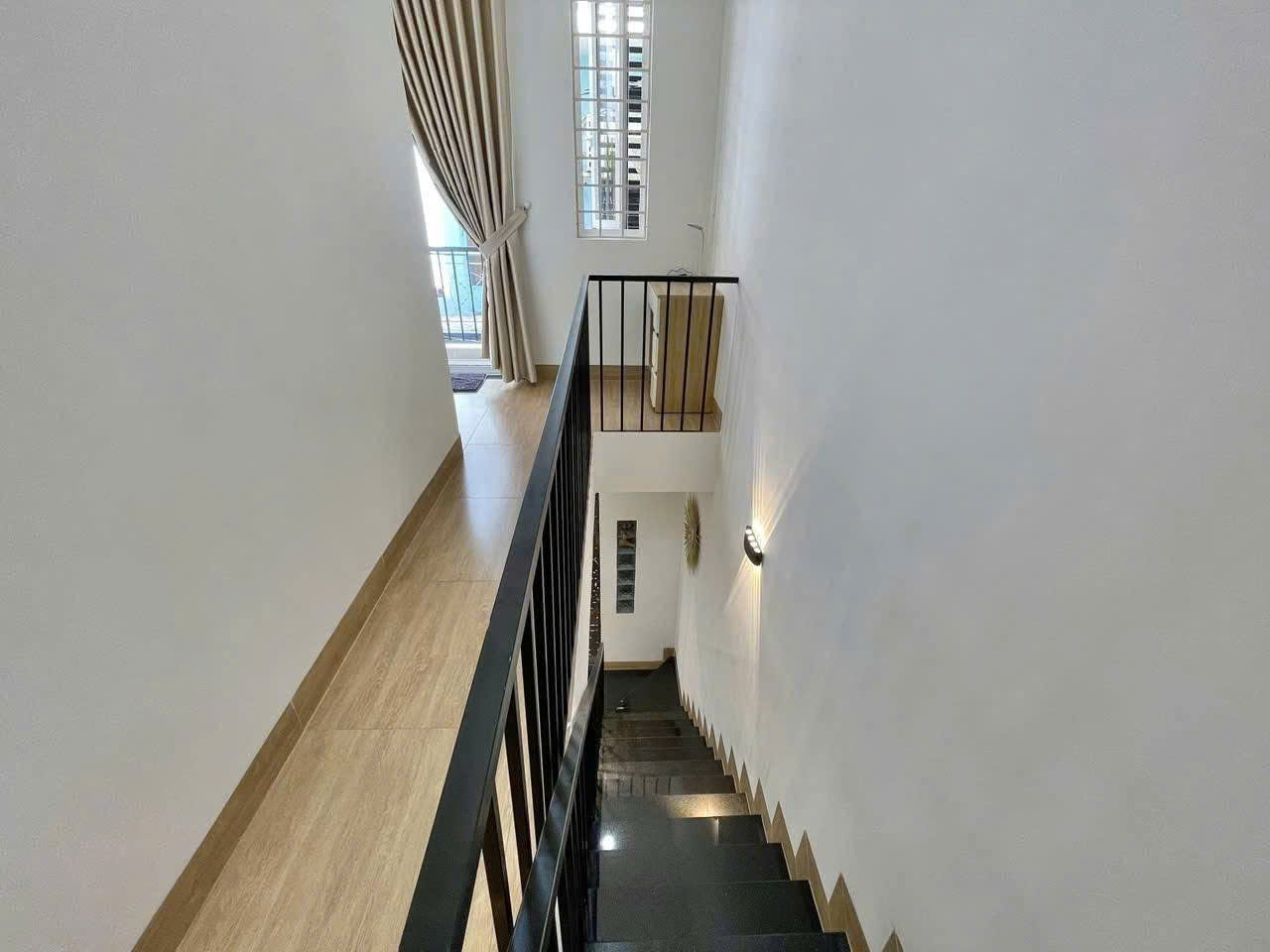 Chủ về quê sống cần bán gấp nhà Âu Dương Lân, Quận 8 giá nhỉnh 3 tỷ, SHR full nội thất