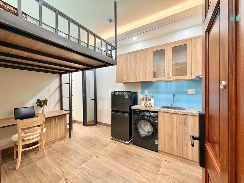 Bán CHDV gần Aeon Tân Phú, 8x18 , 6 tầng 135tr/tháng