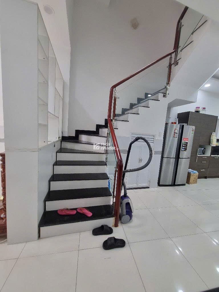 Chủ Giảm Sâu 400tr Nhà 3 Tầng  BTCT 66m2 Xe 7 Chỗ Đậu Trước Cửa Lê Đức Thọ P15 Q Gò Vấp