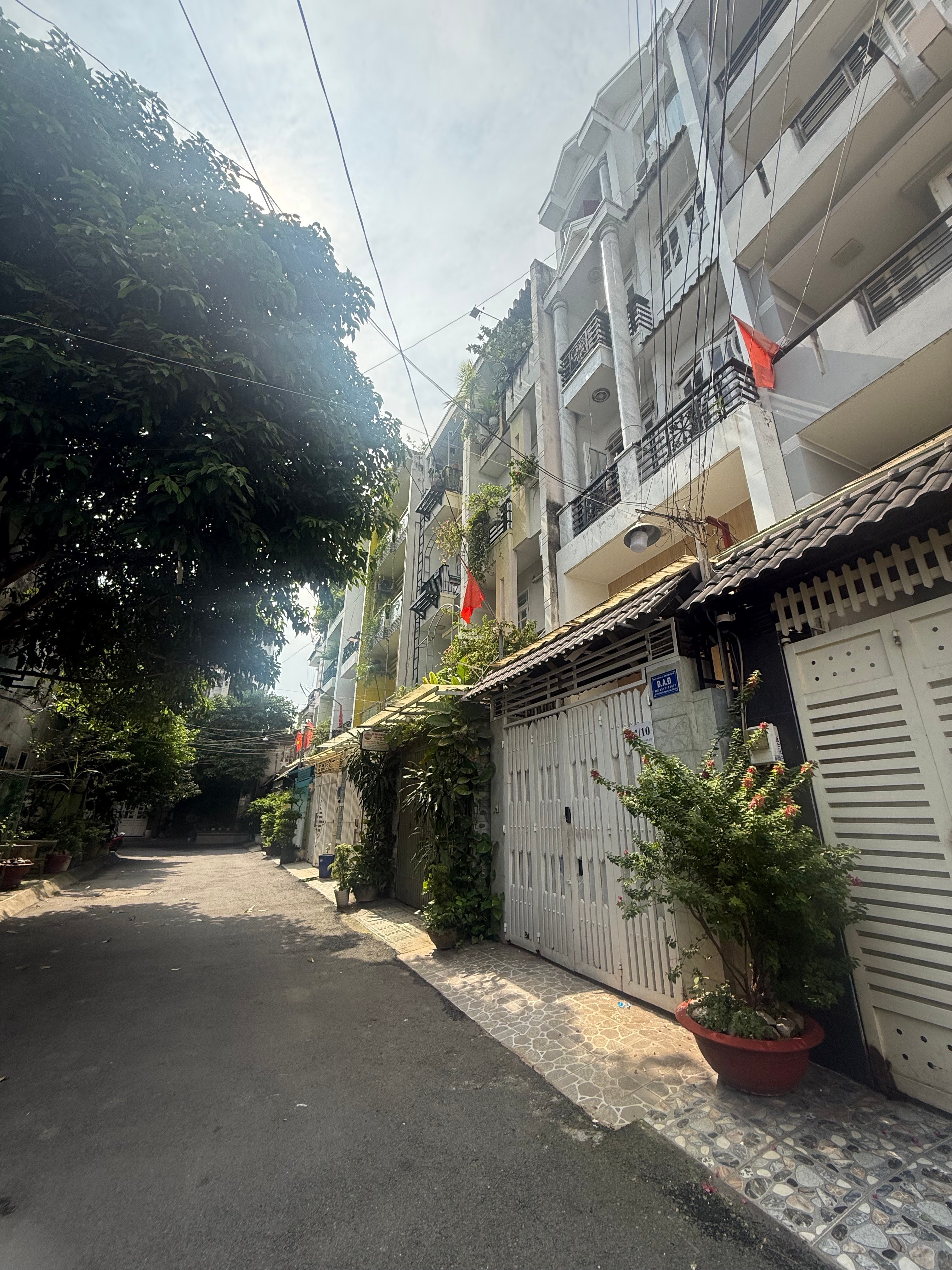 Bán nhà chính chủ phường 12, GV : 66m2 hẻm 2 xe hơi khu phân lô đồng bộ dân trí cao. 