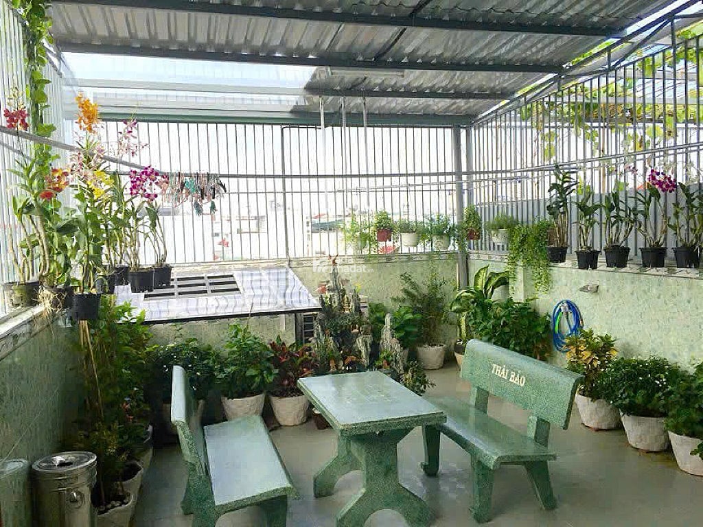 Bán nhà chính chủ phường 12, GV : 66m2 hẻm 2 xe hơi khu phân lô đồng bộ dân trí cao. 