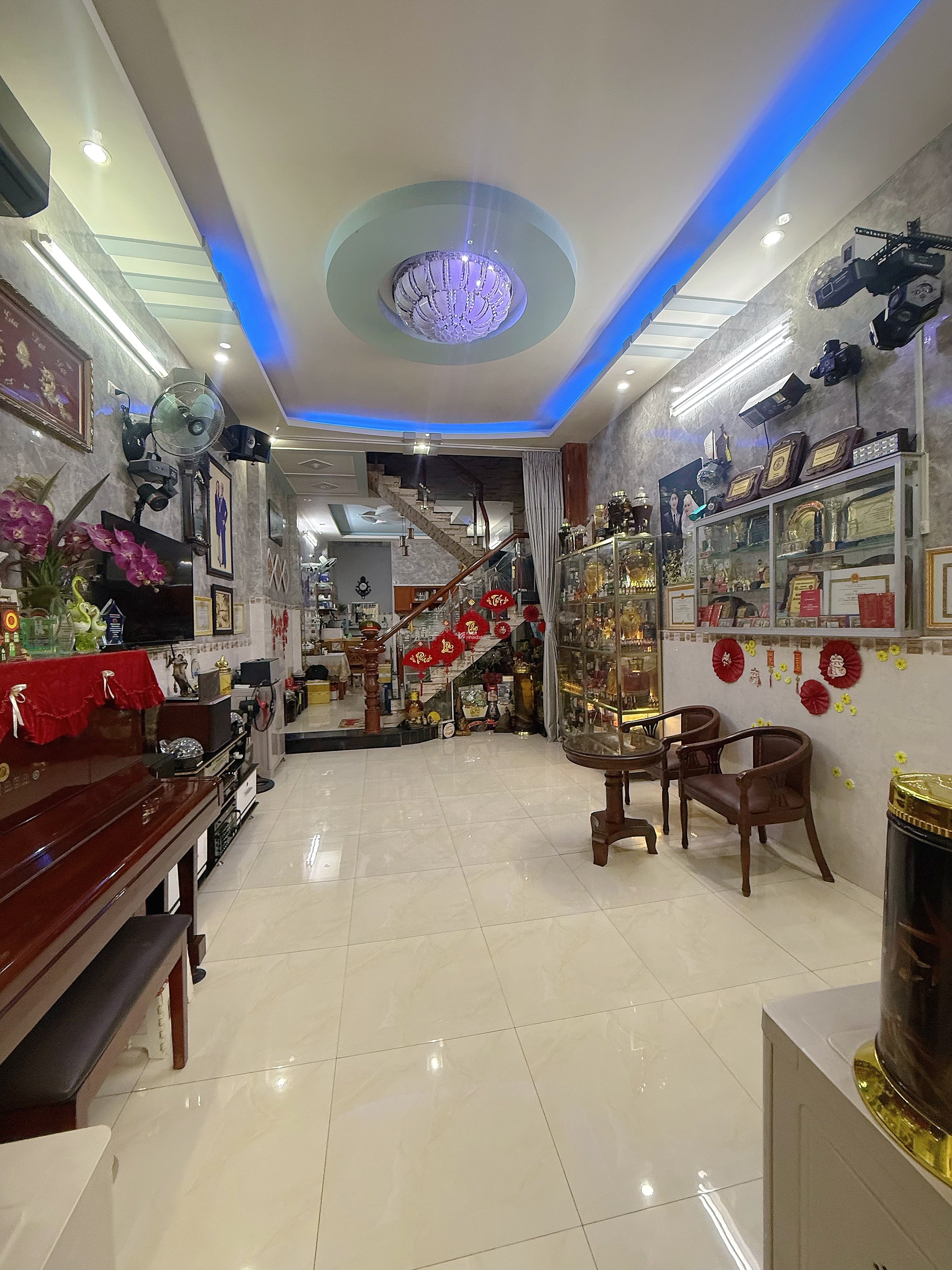 Bán nhà chính chủ phường 12, GV : 66m2 hẻm 2 xe hơi khu phân lô đồng bộ dân trí cao. 