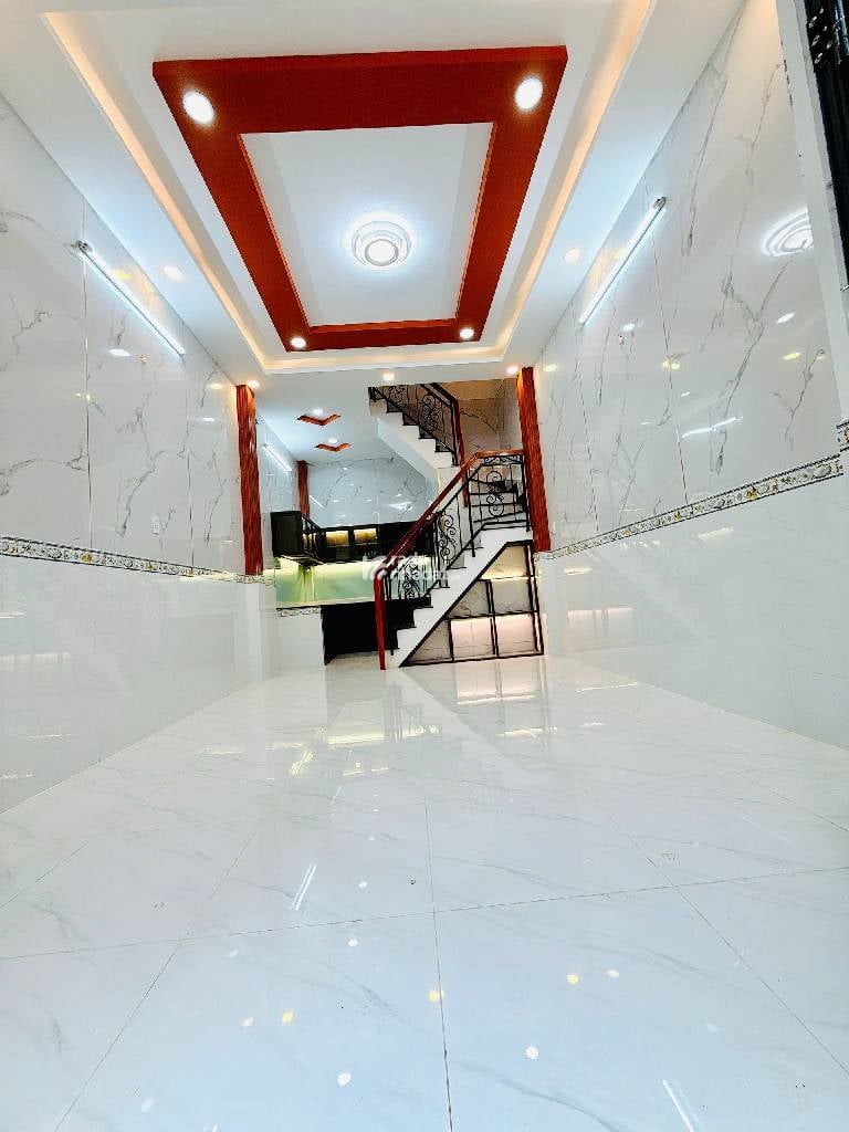 NHÀ HẺM XE BA GÁC ÂU DƯƠNG LÂN,P CHÁNH HƯNG .QUẬN 8.34M2 4,48TỶ