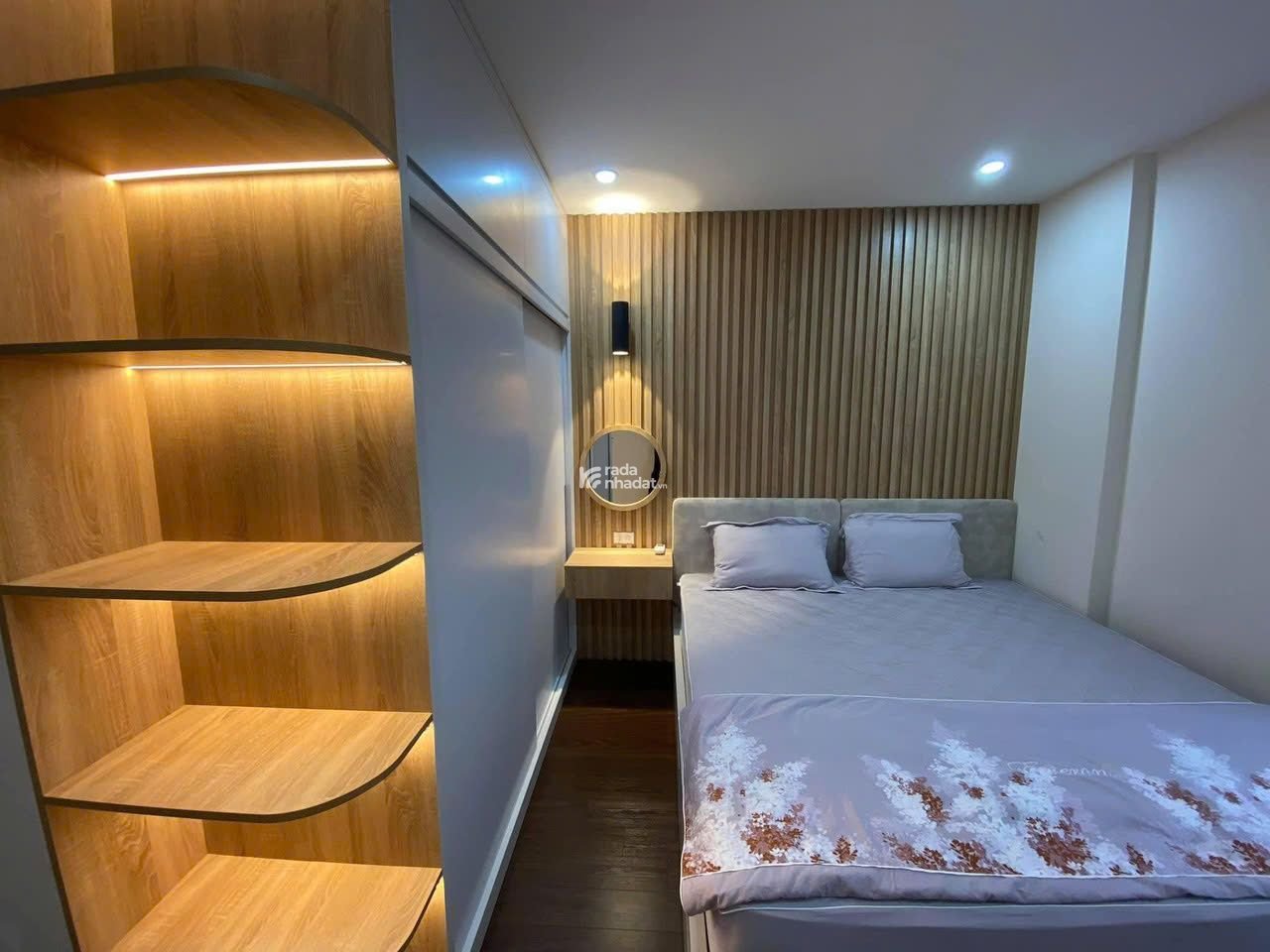 Tôi cần bán 2 căn hộ 75 và 94m2 CC Eco Green City Nguyễn Xiển thiết kế 2PN và 3PN