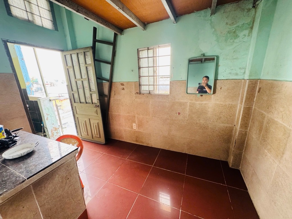  CĂN HỘ DỊCH VỤ 36 PHÒNG - 172M2 - 8x21,5 - 525M2 SÀN - HẺM 6M XE HƠI TRÁNH  
