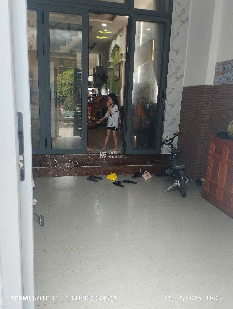 Chủ Nhà Giảm Cực Sâu 350 Triệu Nhà 4 Tầng Diện Tích 75 m2 Thới An 16 Quận 12