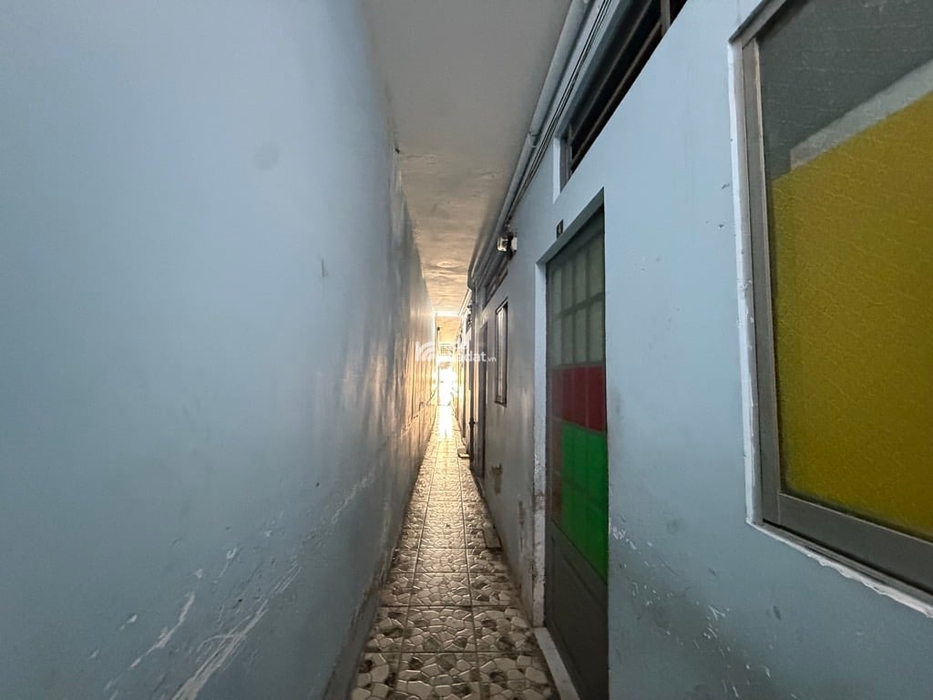 BÁN NHÀ MẶT TIỀN K. DOANH TỐT, GẦN CHỢ TAM HÀ, DÒNG TIỀN ỔN ĐỊNH, 5X25 CHỈ 9,5 TỶ.