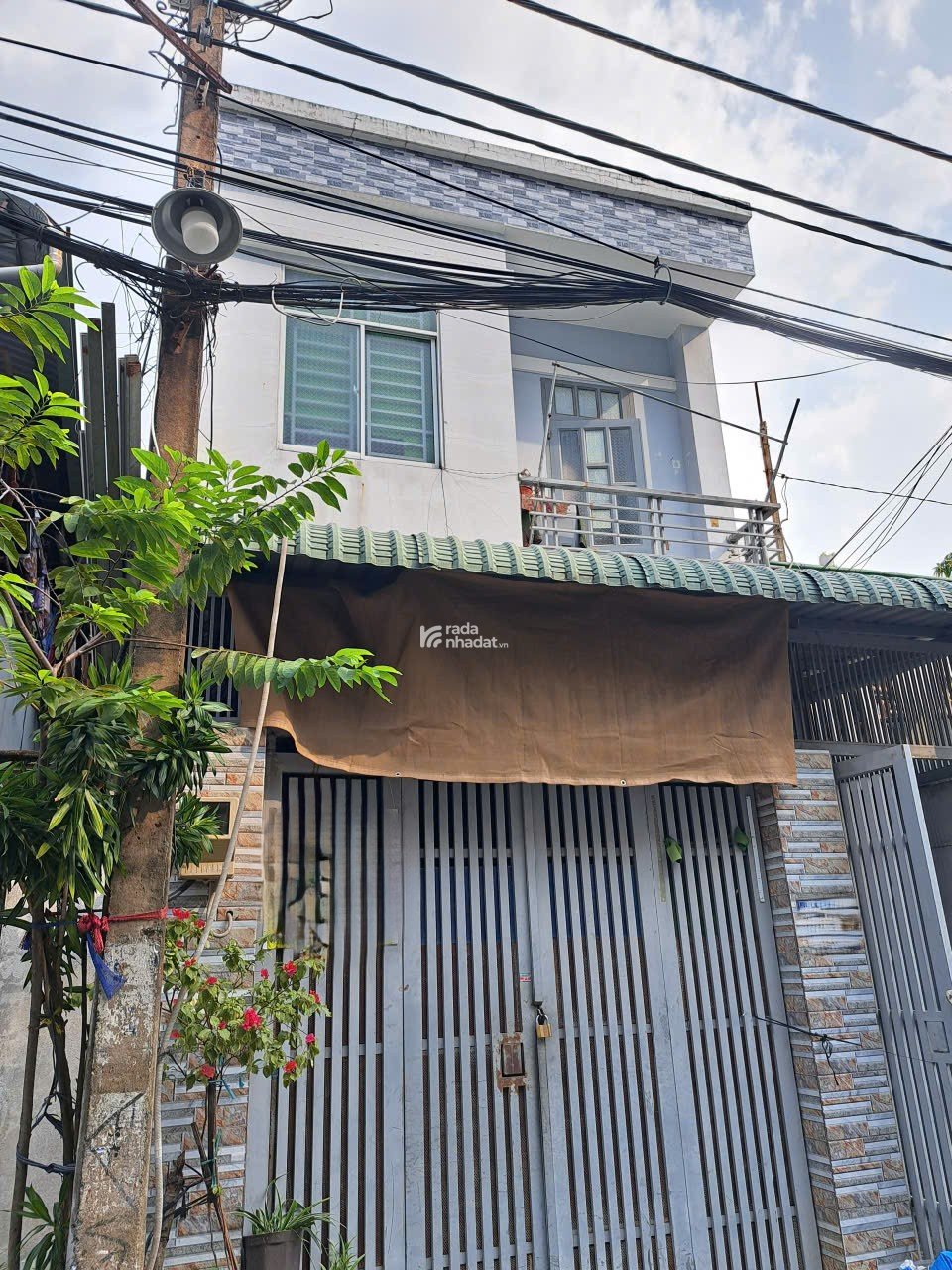 BÁN NHÀ MẶT TIỀN K. DOANH TỐT, GẦN CHỢ TAM HÀ, DÒNG TIỀN ỔN ĐỊNH, 5X25 CHỈ 9,5 TỶ.