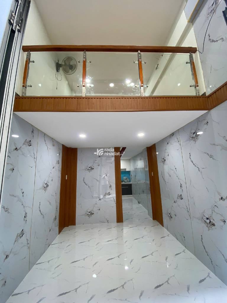 Nhà đẹp ngay trung tâm Quận 11, tiện ích đầy đủ 