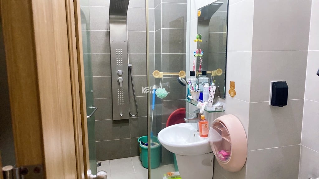 SÁT MẶT TIỀN BẠCH ĐẰNG, BÌNH THẠNH, 52M2 TIỆN XÂY MỚI, GIẢM 350TR CHỈ CÒN 7.8T TL 