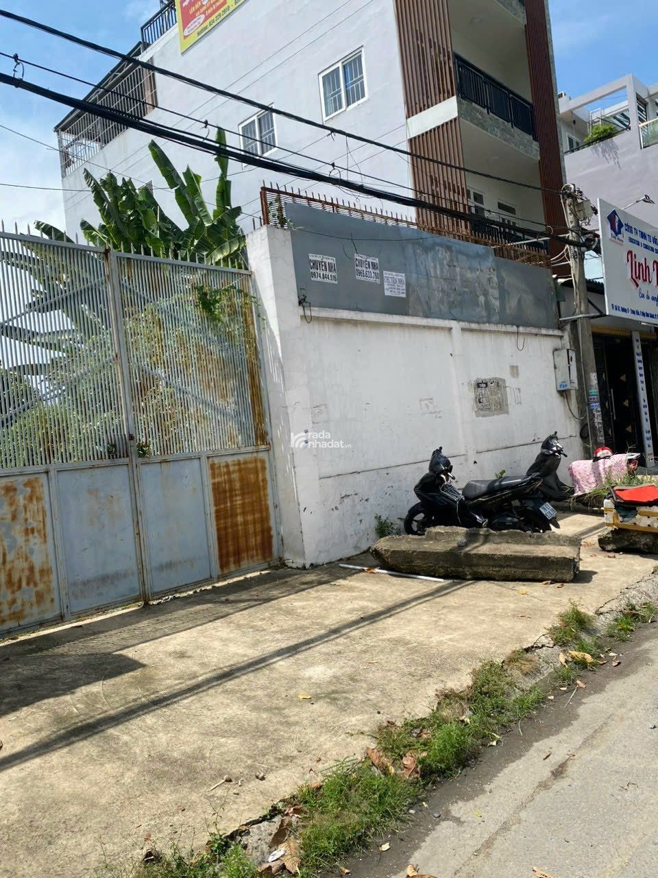 Bán nhanh lô đất 570m2 giá chỉ 12 tỷ 900 triệu đường số 3,Thủ Đức