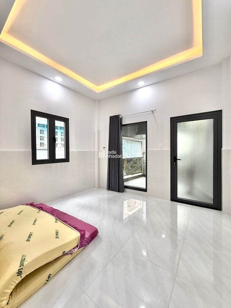 BÁN NHÀ TRẦN TẤN 40M2 4.X TỶ HẺM NHỰA Ô TÔ ĐỖ CỬA TÂN SƠN NHÌ TÂN PHÚ KHU VIP BÀU CÁT 