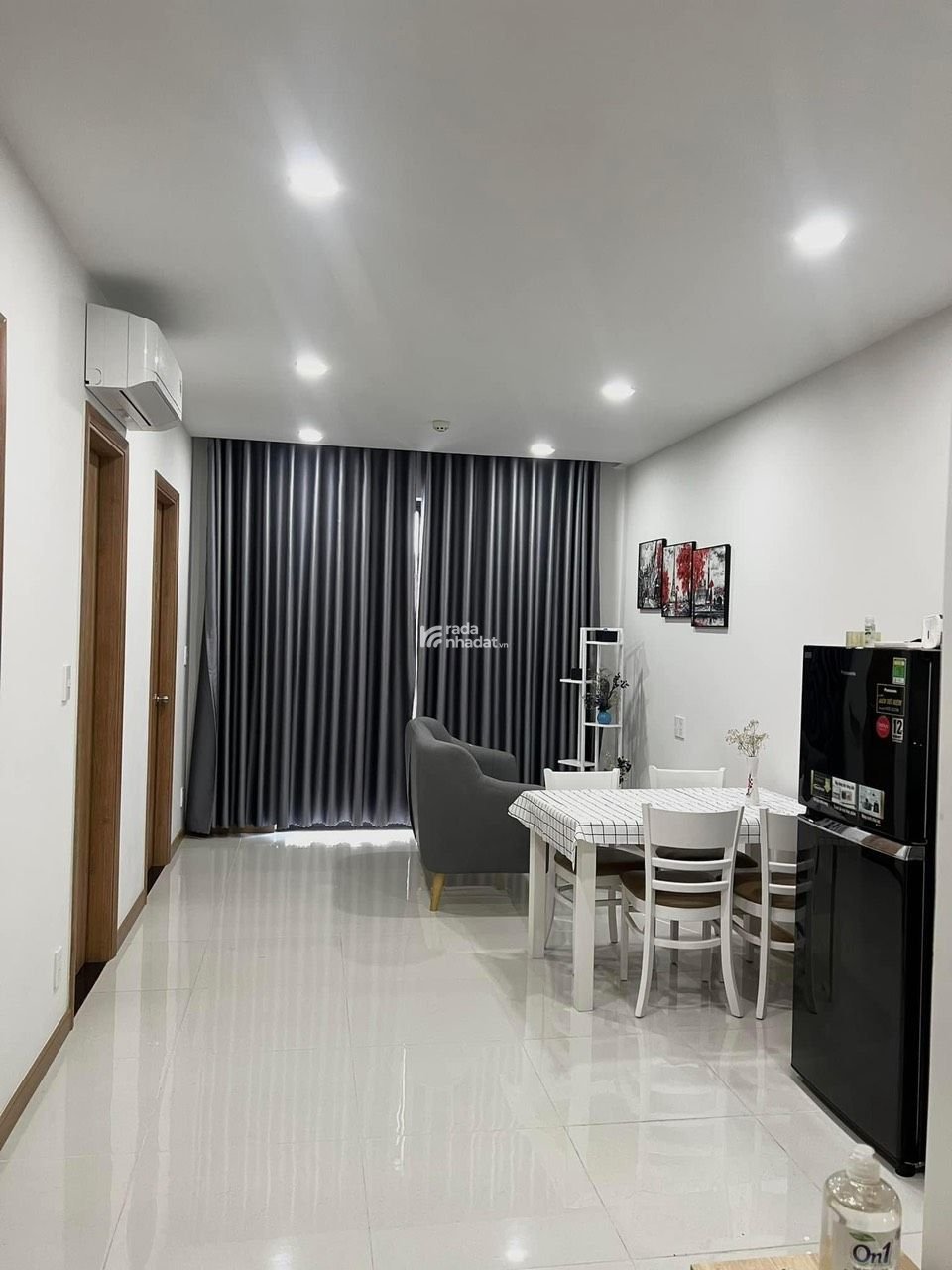 2pn2wc nhà mới 100%, ở được 6 người. Ib 0777 838 ***