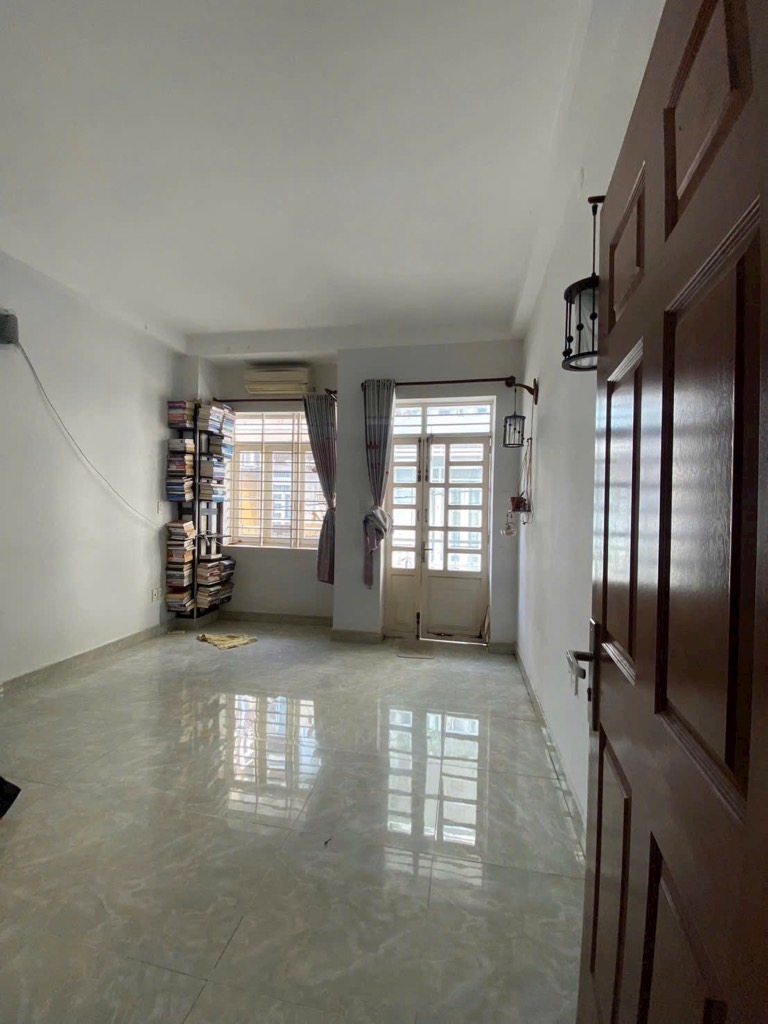VỊ TRÍ ĐẸP - HẺM XE HƠI 5M VI VU - NHÀ 4 TẦNG KIÊN CỐ MỚI ĐẸP - 52M2 - NGAY MIẾU GÒ XOÀI -