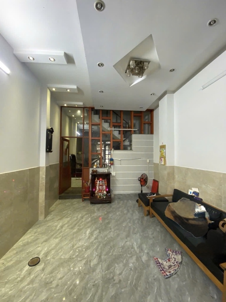 VỊ TRÍ ĐẸP - HẺM XE HƠI 5M VI VU - NHÀ 4 TẦNG KIÊN CỐ MỚI ĐẸP - 52M2 - NGAY MIẾU GÒ XOÀI -
