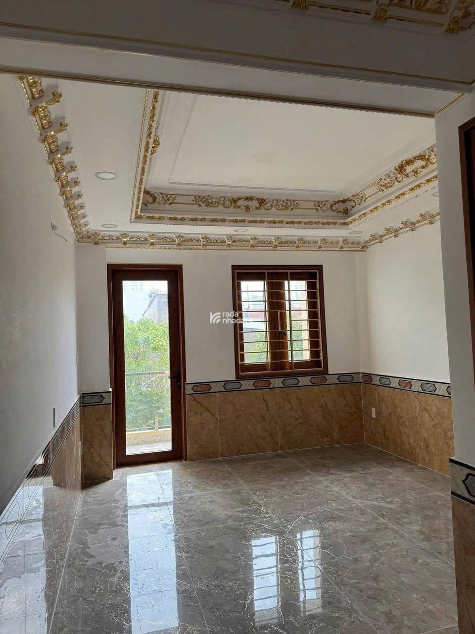 Siêu phẩm hẻm xe hơi sát mặt tiền Thành Thái quận 10 (DT 4x17m) 3 tầng tiện ở liền