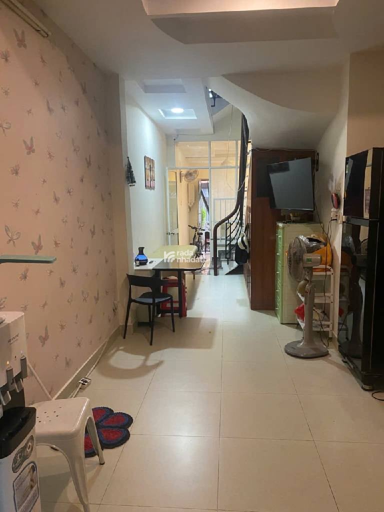 GIÁ GIẢM SIÊU SÂU, HẺM 4M NGUYỄN ĐÌNH CHÍNH, PHÚ NHUẬN, 4 TẦNG MỚI Ở NGAY. GIẢM 600TR CHỈ 8.29T TL 