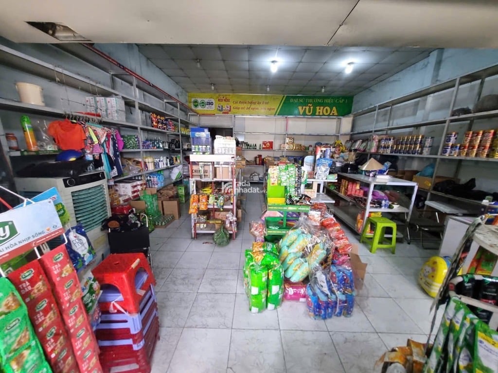 NGAY AEON MALL, HXH DƯƠNG ĐỨC HIỀN, TÂN PHÚ, CHUẨN 160M2 HIẾM CÓ. GIẢM 580TR CHỈ CÒN 26.9T TL 