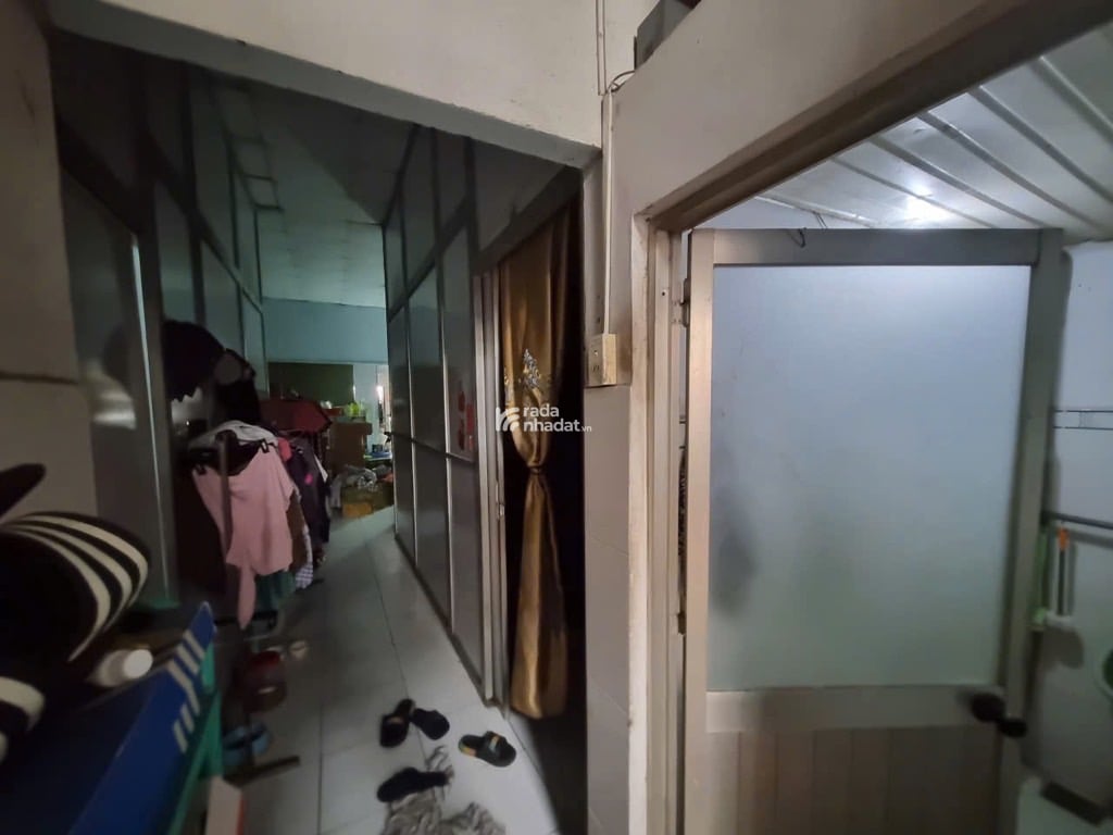 NGAY AEON MALL, HXH DƯƠNG ĐỨC HIỀN, TÂN PHÚ, CHUẨN 160M2 HIẾM CÓ. GIẢM 580TR CHỈ CÒN 26.9T TL 