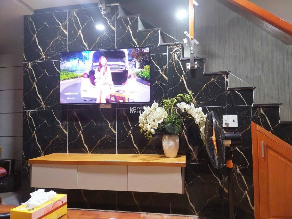 SÁT VÁCH Q11, MTKD HUỲNH VĂN MỘT, TÂN PHÚ, 76M2 Ở NGAY. GIẢM 550TR CHỈ 14T TL TỐT