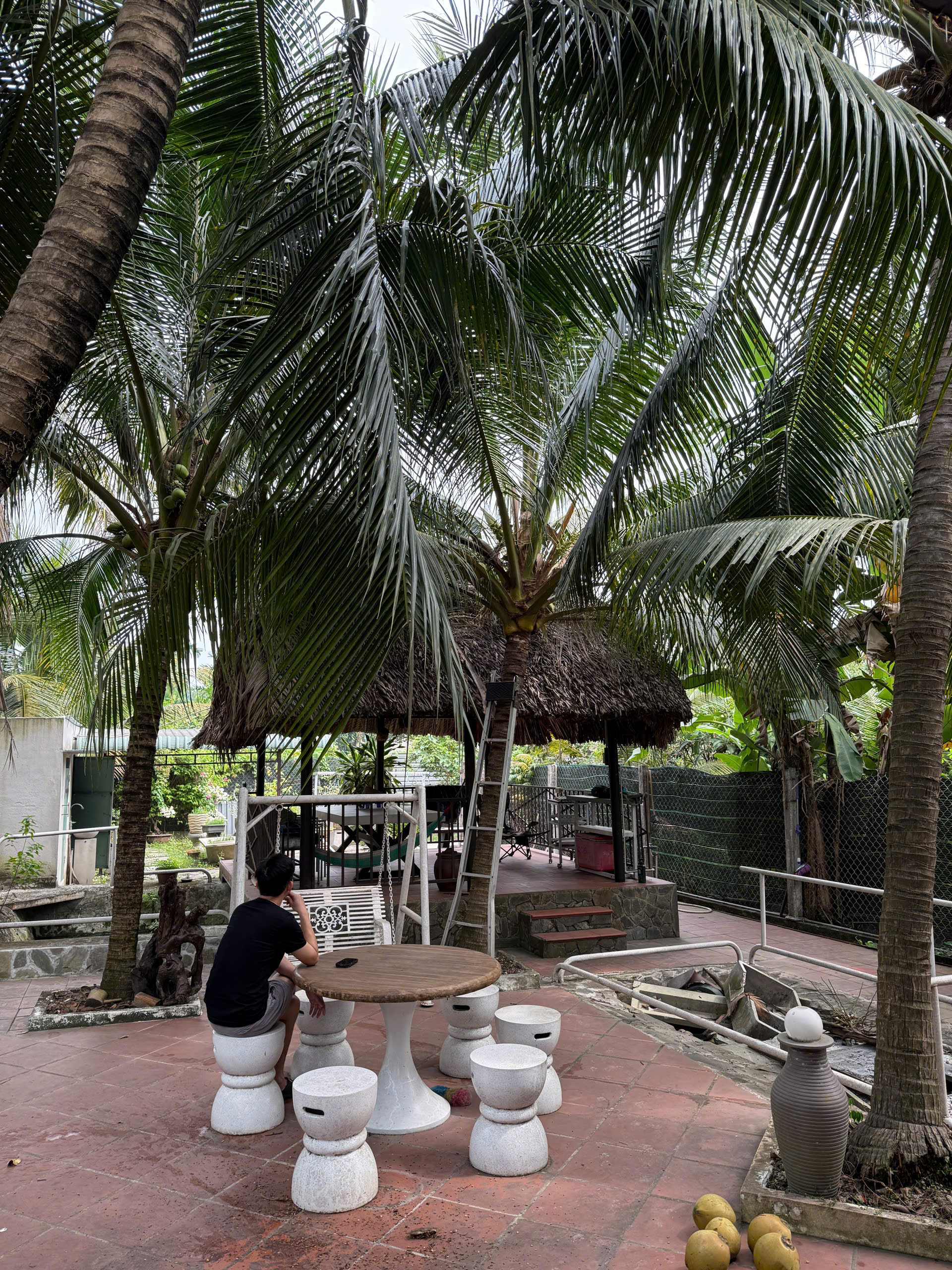 BIỆT THỰ VƯỜN VEN SÔNG SÀI GÒN - 782M2 ĐẤT - 30P VÀO QUẬN 1 - GIÁ CHỈ 10T/M2