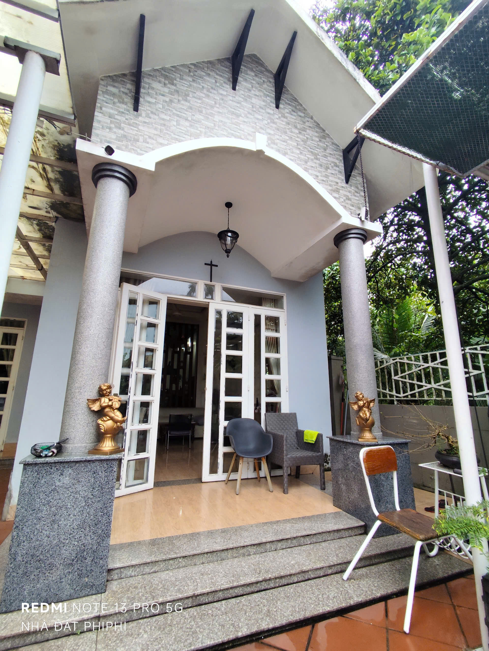 BIỆT THỰ VƯỜN VEN SÔNG SÀI GÒN - 782M2 ĐẤT - 30P VÀO QUẬN 1 - GIÁ CHỈ 10T/M2