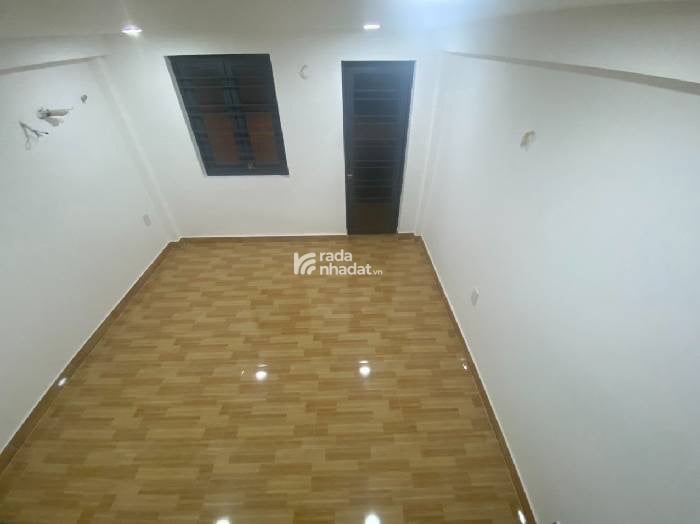 CÁCH MẶT TIỀN 2 CĂN – HẺM XE TẢI – 2 PHÒNG NGỦ - 1