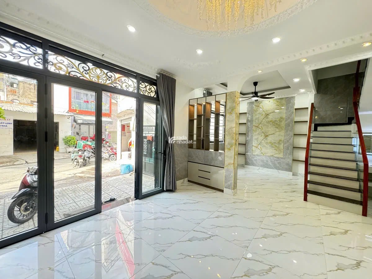 Nhà Mới 100%, Hẻm 10m gần chợ Tân Hương, 4 tầng, 5PN, chỉ 7.75 tỷ