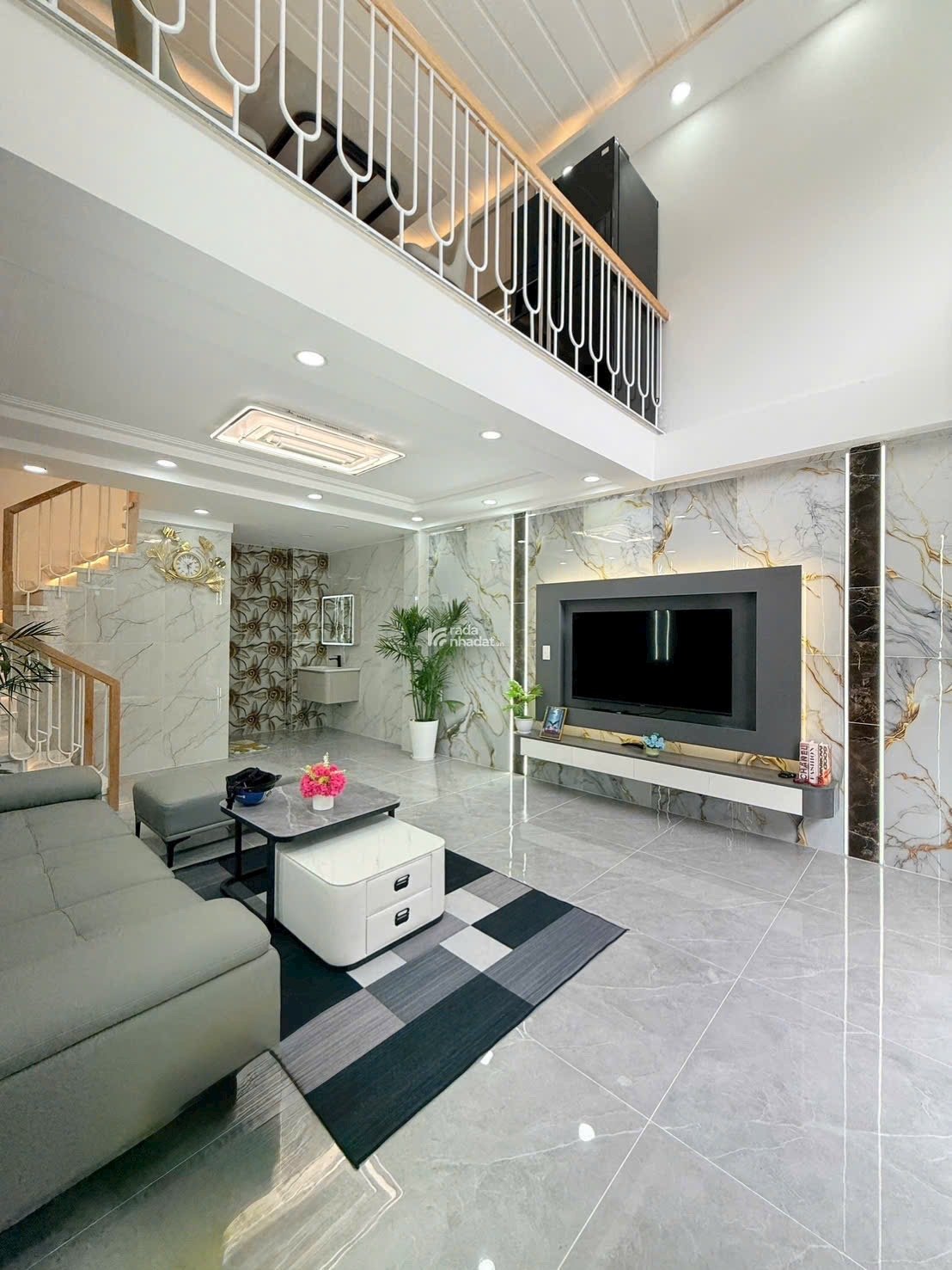 NHÀ ĐẸP FULL NỘI THẤT BÙI QUANG LÀ GÒ VẤP – 1 TRỆT 1 LỬNG 2 LẦU – HẺM 4M – HƯỚNG ĐÔNG NAM – 6.78 TỶ