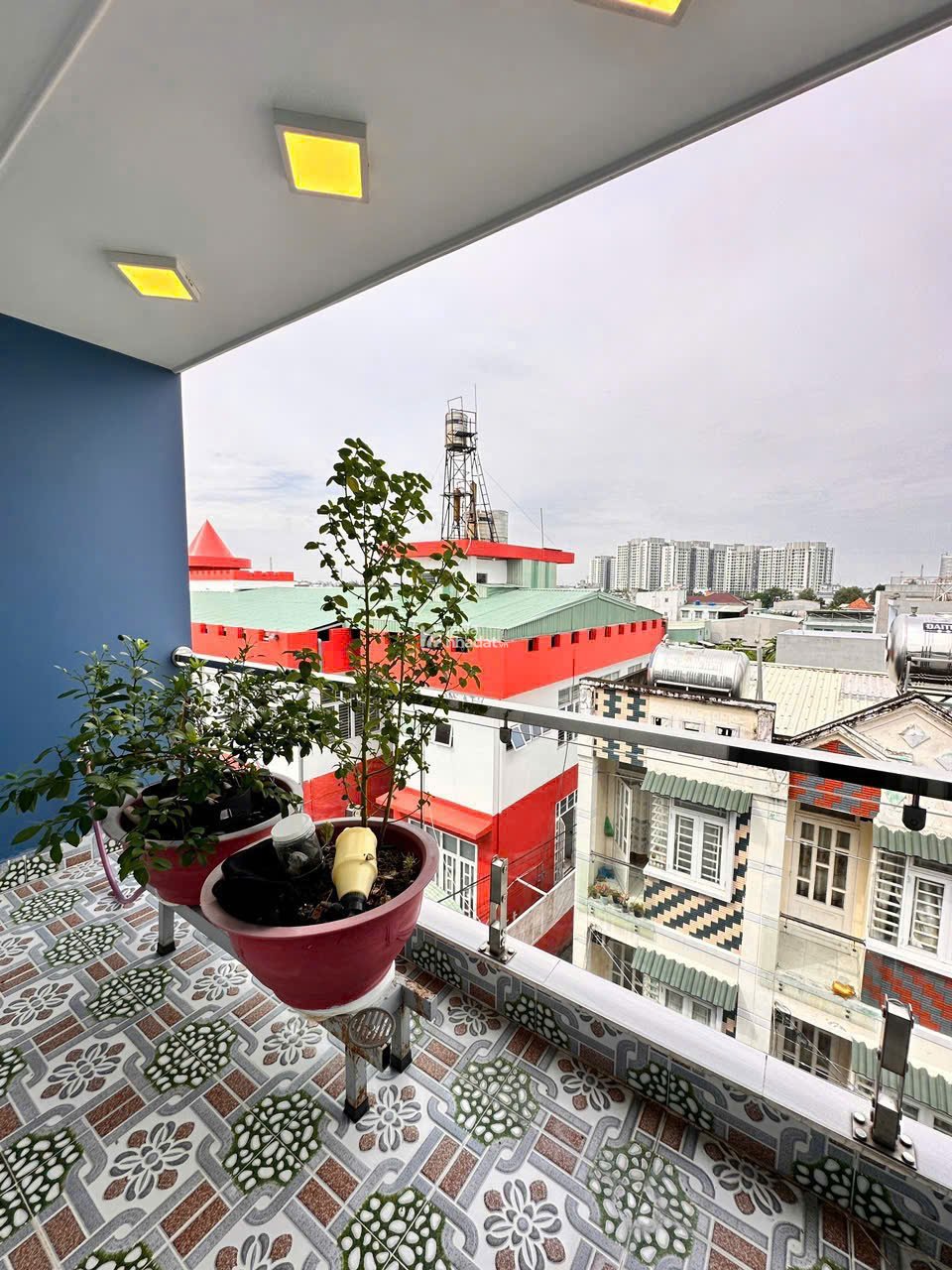 NHÀ ĐẸP - XÂY Ở KIÊN CỐ, NHƯ MỚI, QUẬN 12, 3 TẦNG 5.X TỶ