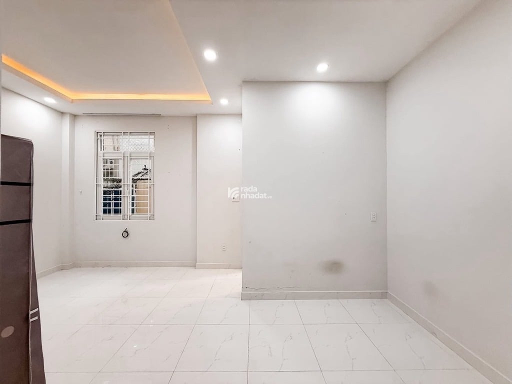 HXH PHAN ĐÌNH PHÙNG, PHÚ NHUẬN, 4 TẦNG CHUẨN KẾT CẤU Ở NGAY. GIẢM 2T CHỈ CÒN 7.5T TL 
