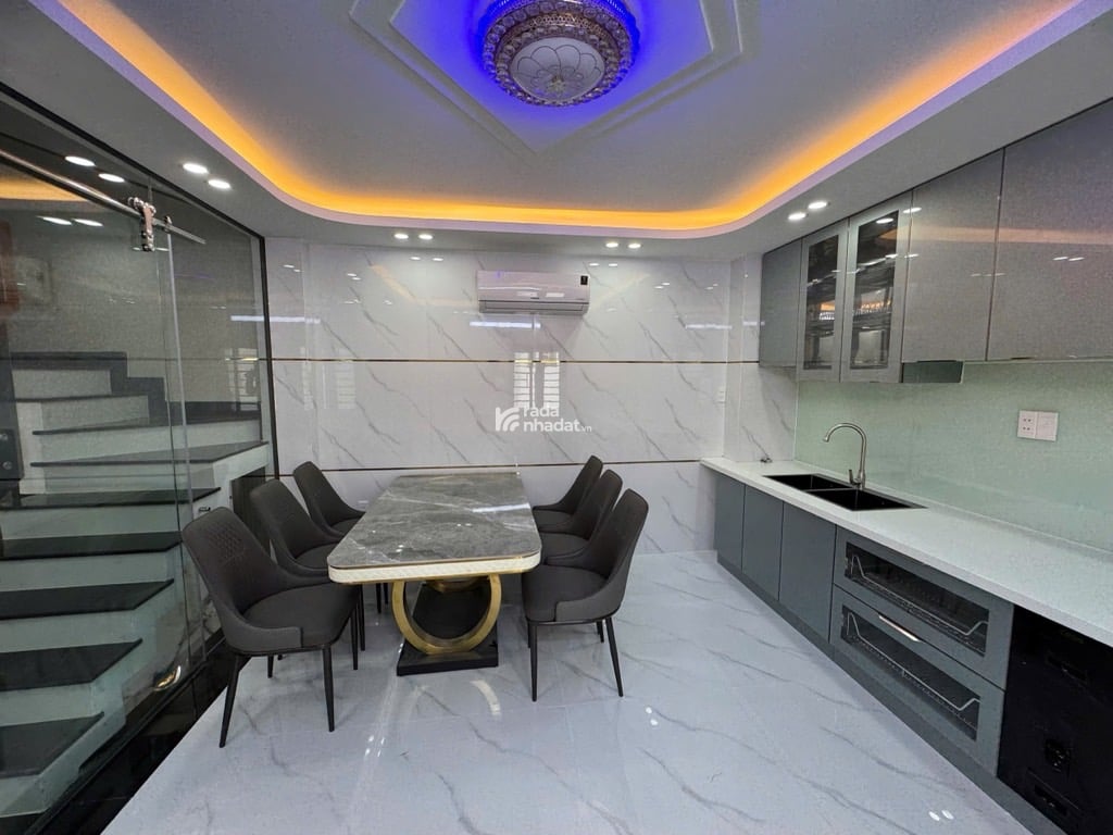 NHÀ 5 TẦNG MỚI ĐẸP - 60M2 (4.7x13) - HẺM XE HƠI - GẦN AEON TÂN PHÚ - FULL NỘI THẤT -