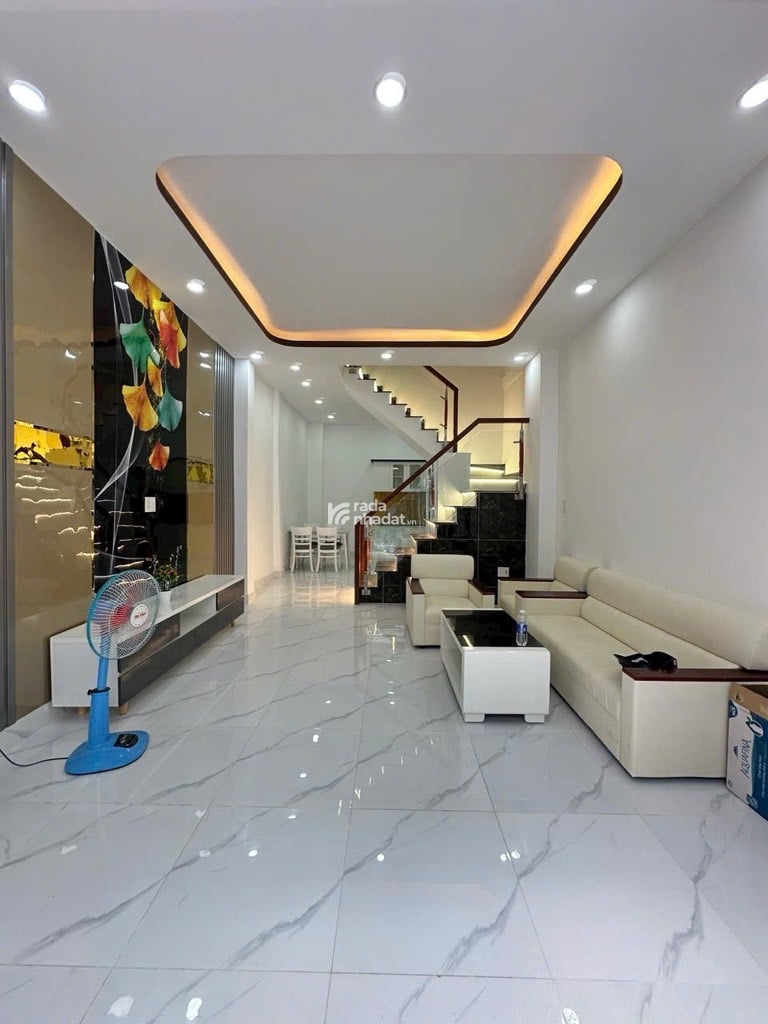 BÁN NHÀ ĐẸP 41M2 HẺM XE HƠI CHỈ 4.5 TỶ GẦN LÊ VĂN QUỚI HƯƠNG LỘ 2