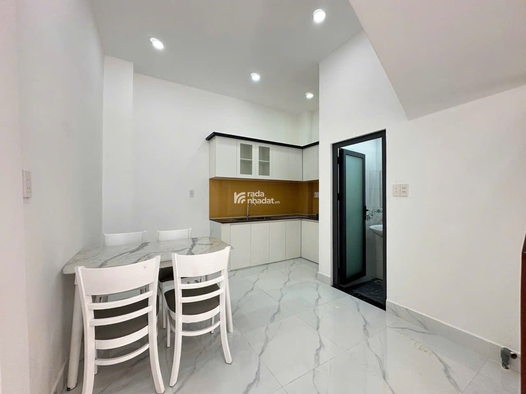 BÁN NHÀ ĐẸP 41M2 HẺM XE HƠI CHỈ 4.5 TỶ GẦN LÊ VĂN QUỚI HƯƠNG LỘ 2