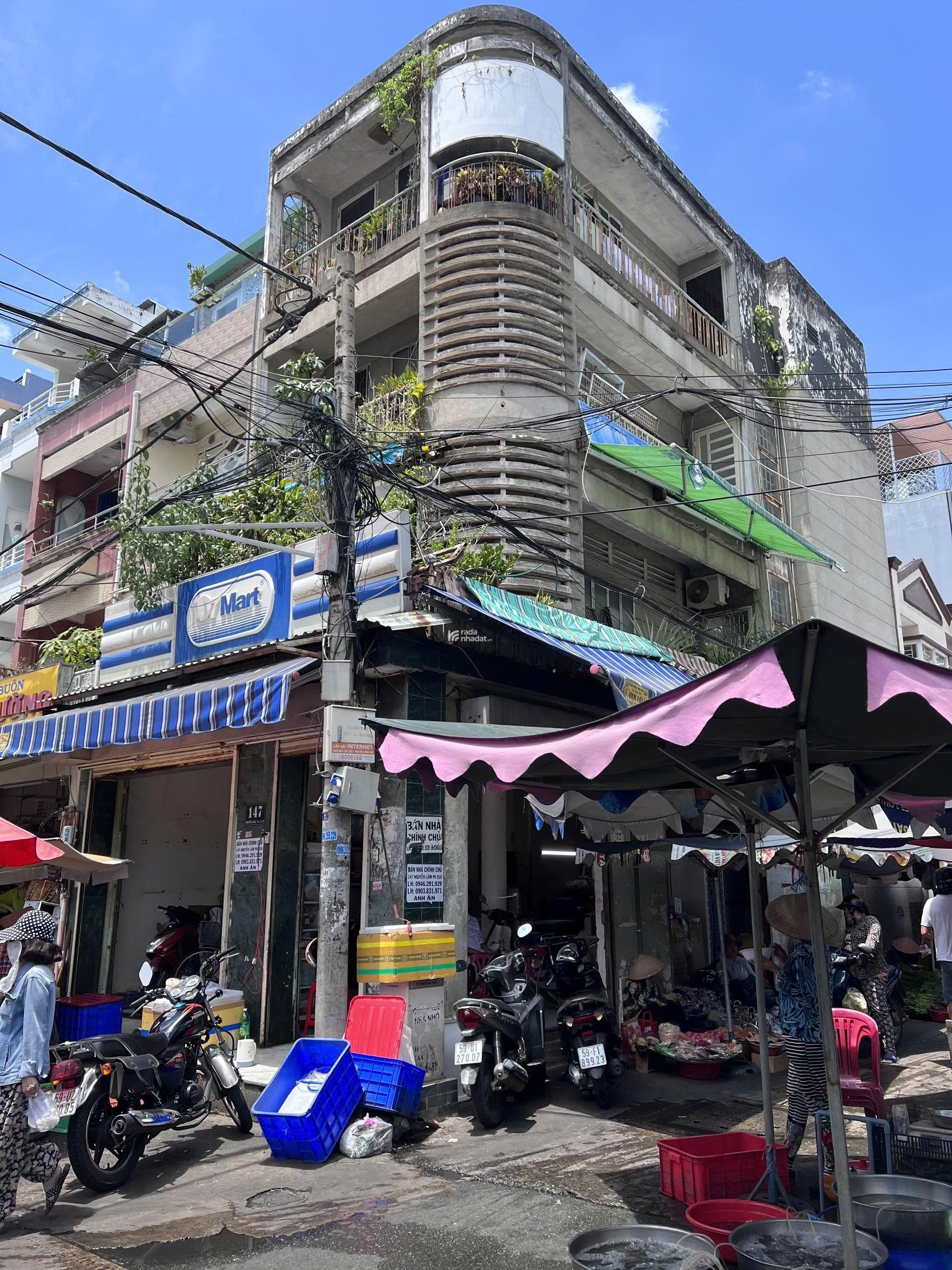 BÁN NHÀ MẶT TIỀN - NGAY CHỢ NGUYỄN TRI PHƯƠNG, QUẬN 10 - KINH DOANH SIÊU LỢI NHUẬN