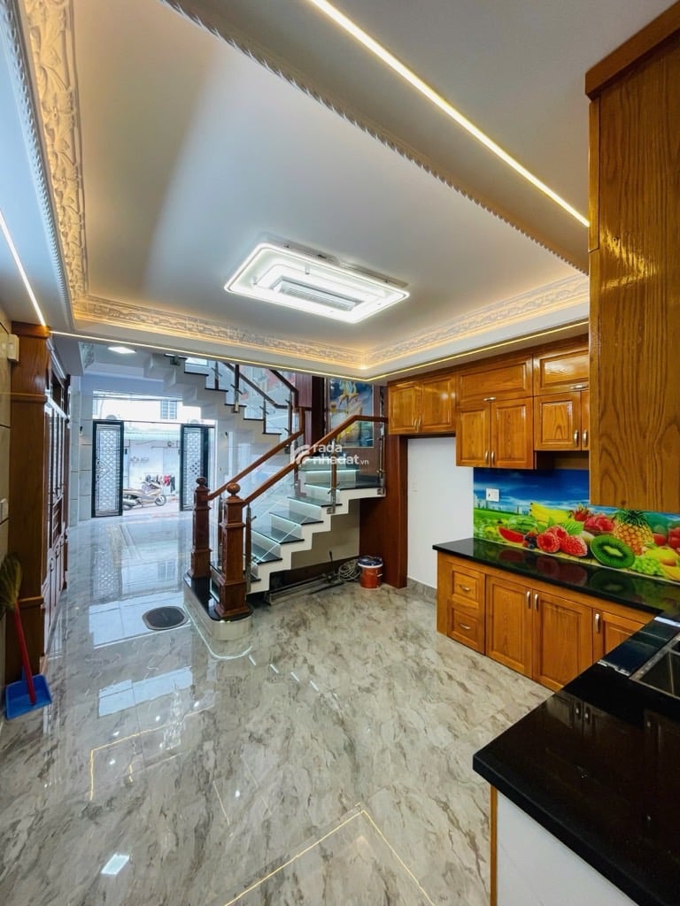 SIÊU PHẨM NHÀ ĐẸP LÊ VĂN QUỚI - 5 TẦNG NHÀ MỚI XÂY DỰNG XONG  