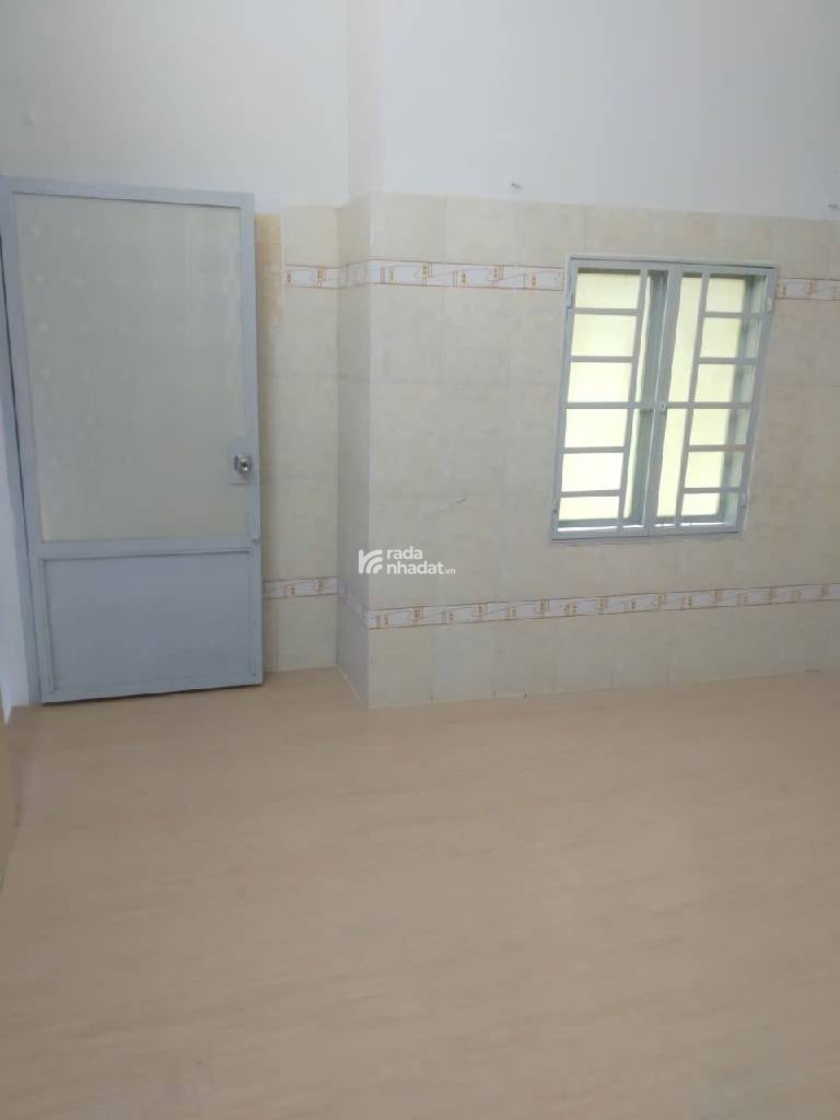 HẺM XE HƠI SÁT NHÀ, LẠC LONG QUÂN, TÂN BÌNH, 28M2 CÓ KC Ở NGAY. GIẢM 350TR CHỈ 3.78T TL