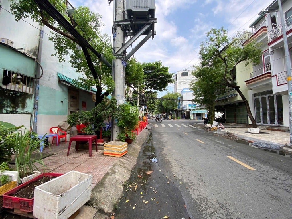 Mặt tiền đỉnh Q.8 - Phạm Hùng - 60m2 giá 8ty5