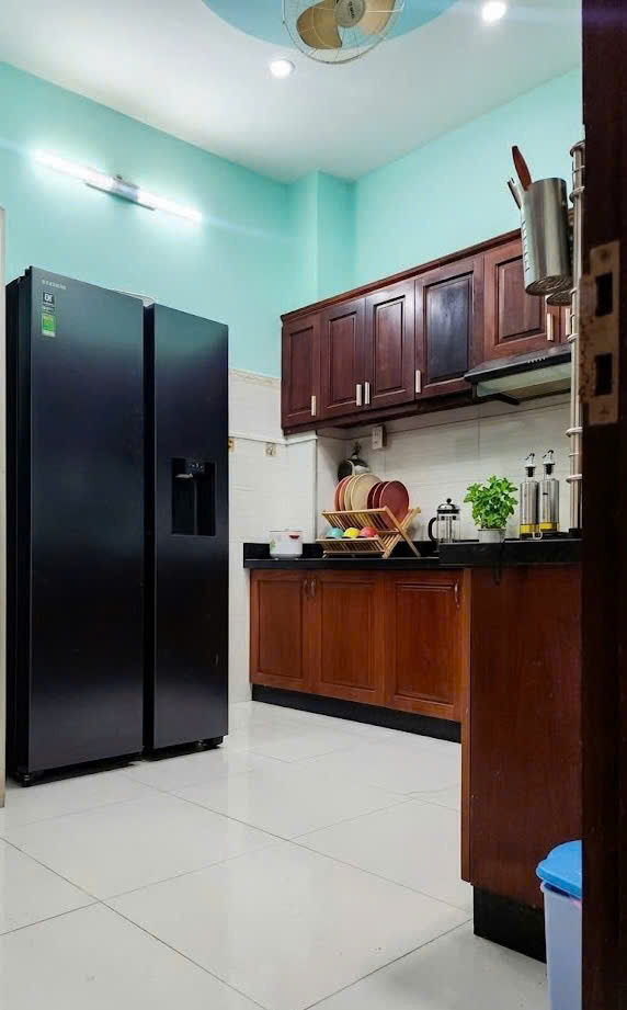 Bán nhà hẻm ô tô Lạc Long Quân, QUẬN TÂN BÌNH, 4 x 14m (56 m2), giá 8.15 tỷ