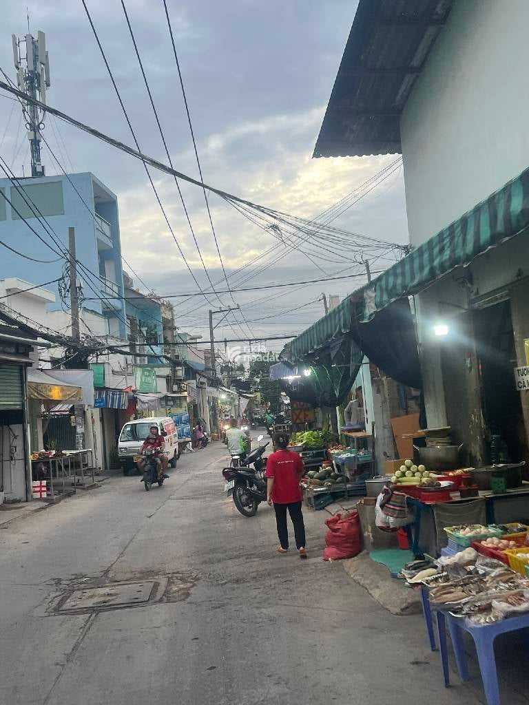 NHÀ ĐẸP 3 TẦNG 100M2(5.6X18)-HỒ HỌC LÃM-GIÁ 6.85 TỶ