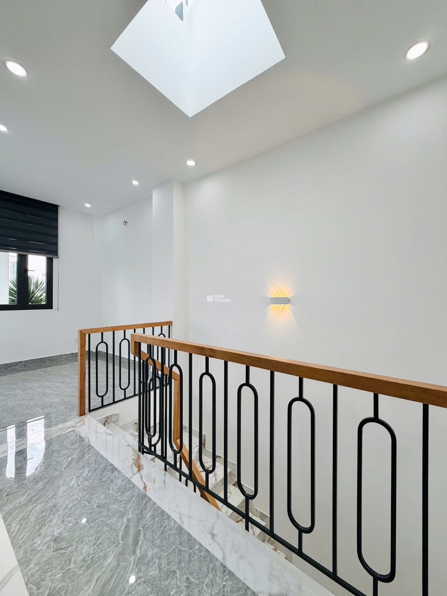 NHÀ MỚI HOÀN THIỆN Đ.BÙI QUANG LÀ - 3 TẦNG - 5.5x11 - KẾ EMART 2 - CHỈ 6.8 TỶ TL