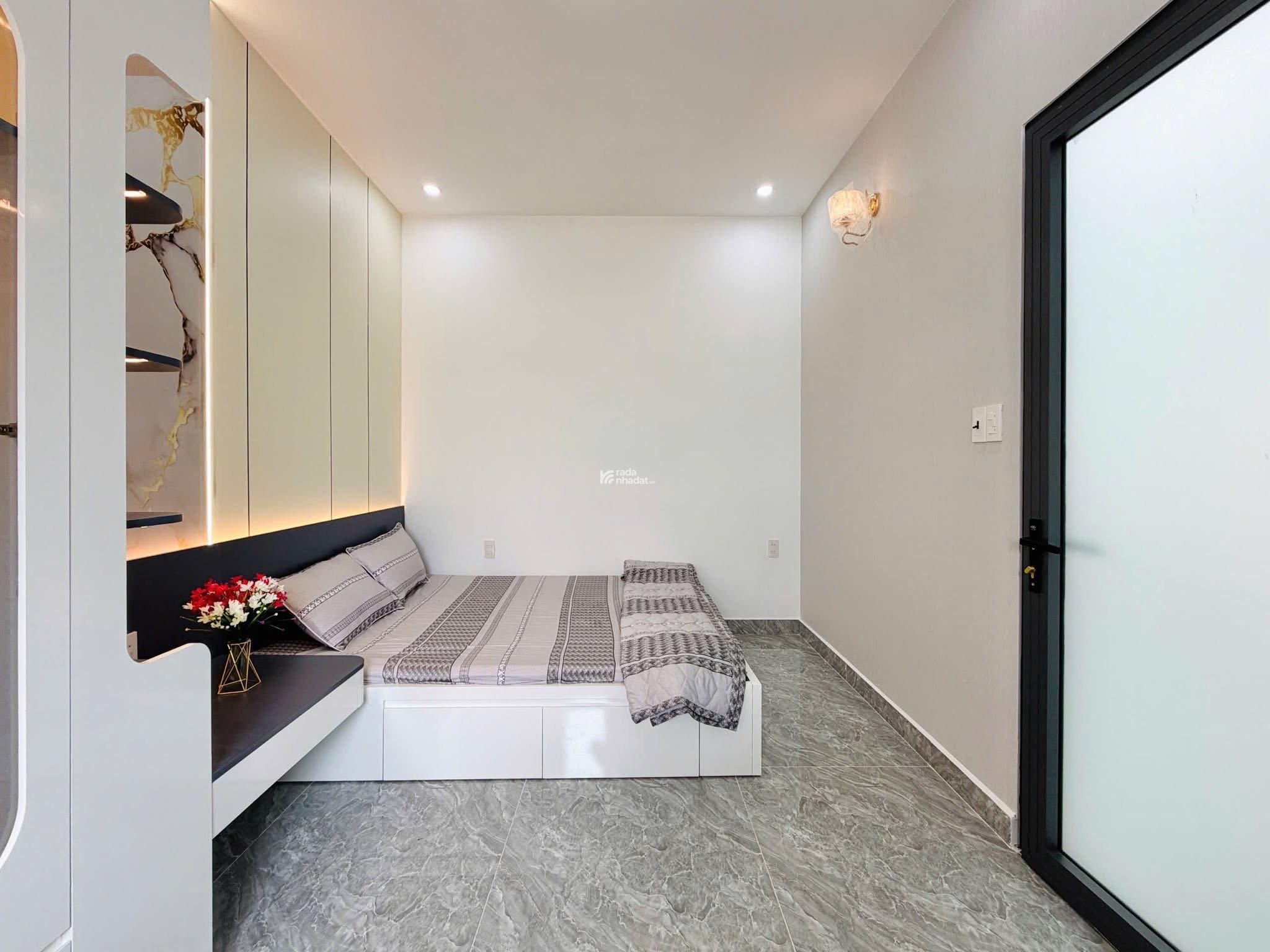 NHÀ MỚI HOÀN THIỆN Đ.BÙI QUANG LÀ - 3 TẦNG - 5.5x11 - KẾ EMART 2 - CHỈ 6.8 TỶ TL