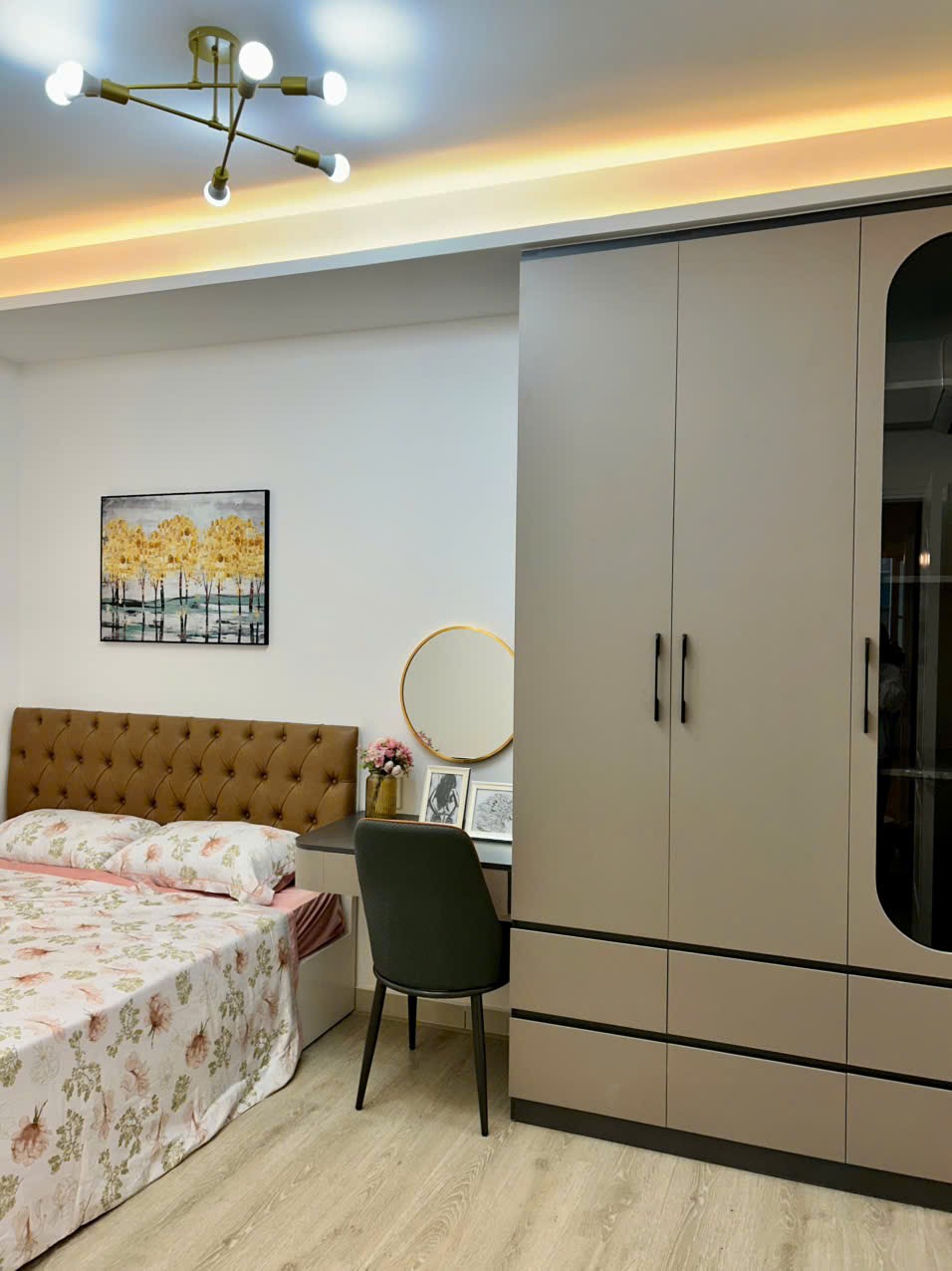Bán căn hộ Mỹ Khánh, Phú Mỹ Hưng , Q7, 113m2, tk 3PN nhà đẹp, giá chỉ 10,8 tỷ 