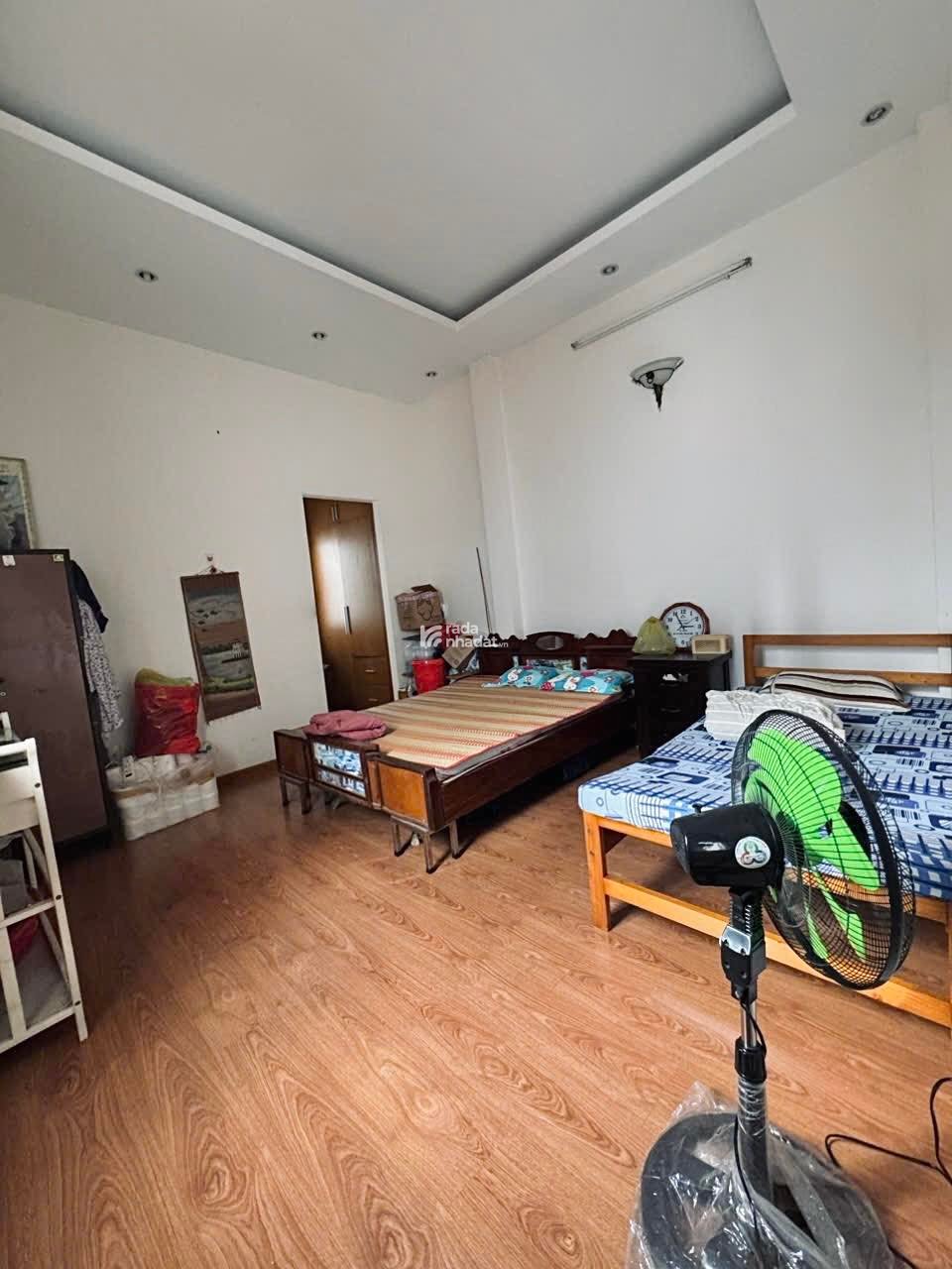 SẬP SÀN - GIẢM NGAY 800TR, GIÁ MỚI 8.8 TỶ - NHÀ ĐẸP 3 TẦNG 80m2 - HXH HOÀNG HOA THÁM