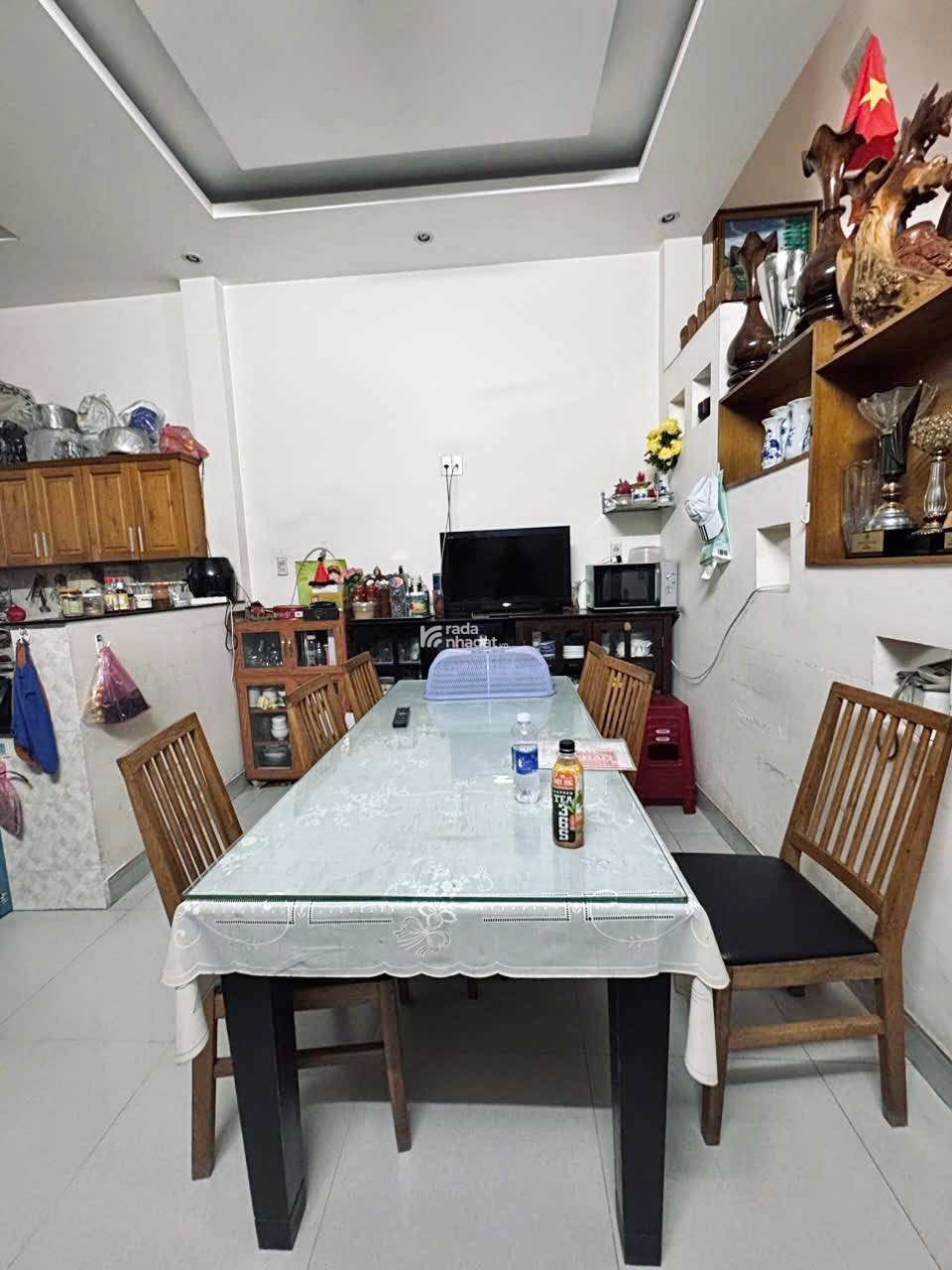 SẬP SÀN - GIẢM NGAY 800TR, GIÁ MỚI 8.8 TỶ - NHÀ ĐẸP 3 TẦNG 80m2 - HXH HOÀNG HOA THÁM