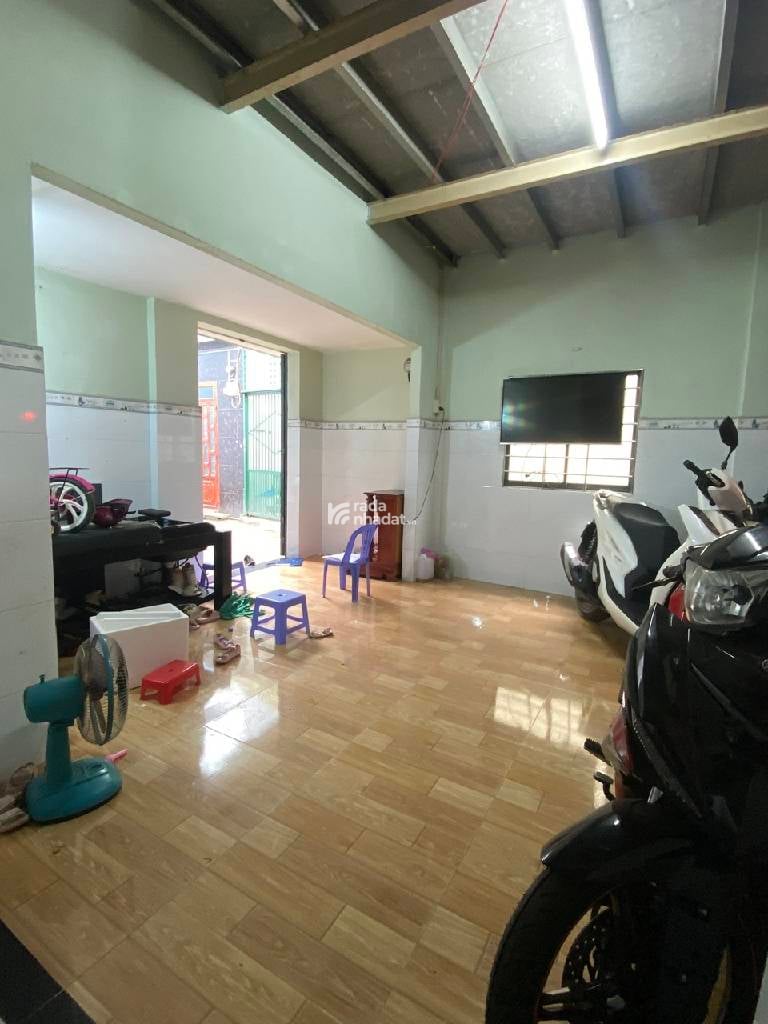 BÁN NHÀ TỈNH LỘ 10 42M2 6X7M 2.7 TỶ CÁCH MẶT TIỀN 1 CĂN 3PN TÂN TẠO BÌNH TÂN