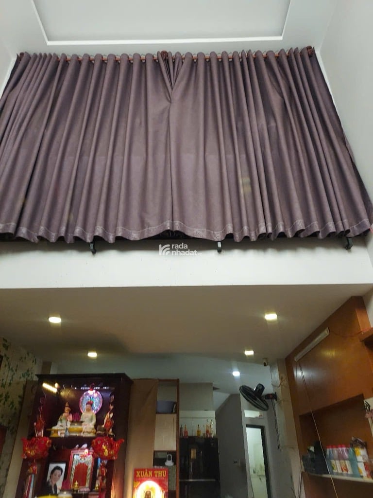 NGỘP BANK - 5 TẦNG - TRUNG TÂM Q.10 - LÝ THÁI TỔ - DT: 4*15m- CHỈ 7.2 TỶ