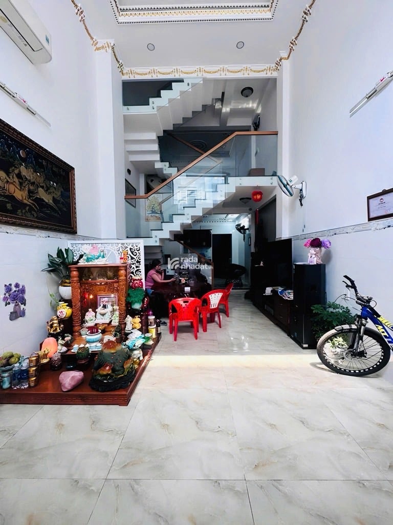 HẺM 6M XE HƠI NGỦ TRONG NHÀ 5 TẦNG DT: 4*14.5m- 6 tỷ 2