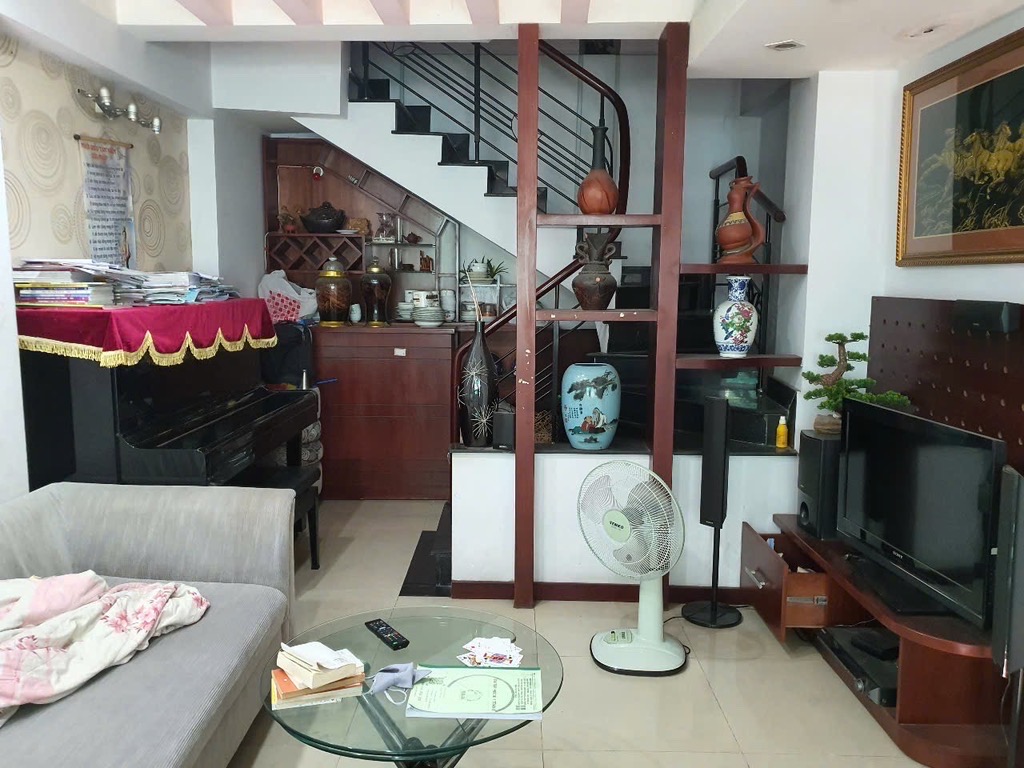 VÀI BƯỚC QUA Q10 - HXH - NHÀ 5 TẦNG - LÝ THƯỜNG KIỆT 